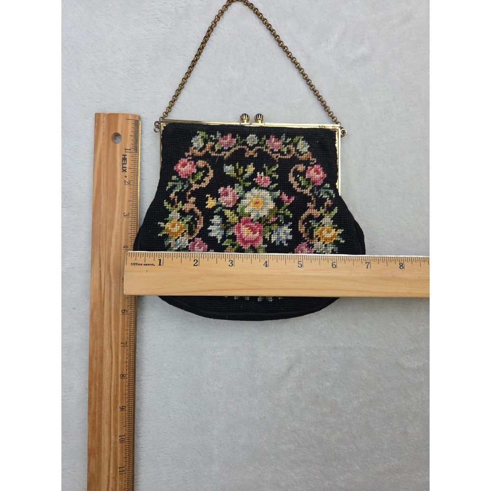 Vintage Handmade Needlepoint Petit Point Floral Hand Bag Purse Black Chain Strap - Picture 4 of 16